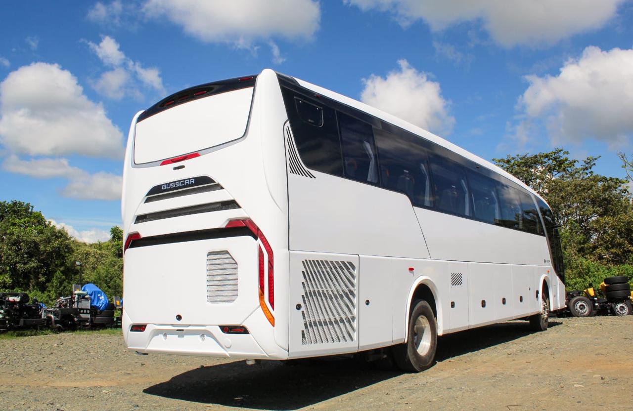 Mercedes-Benz Busscar 2026 — compartimiento de equipaje